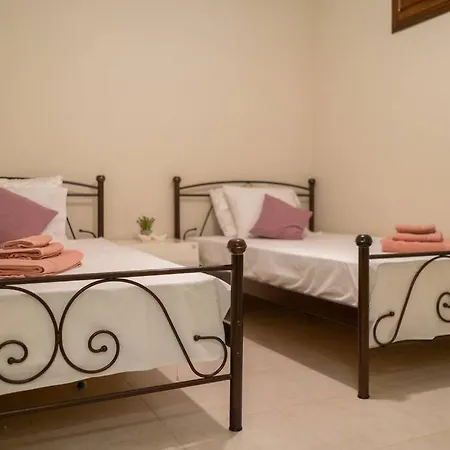فندق Angeliki's In